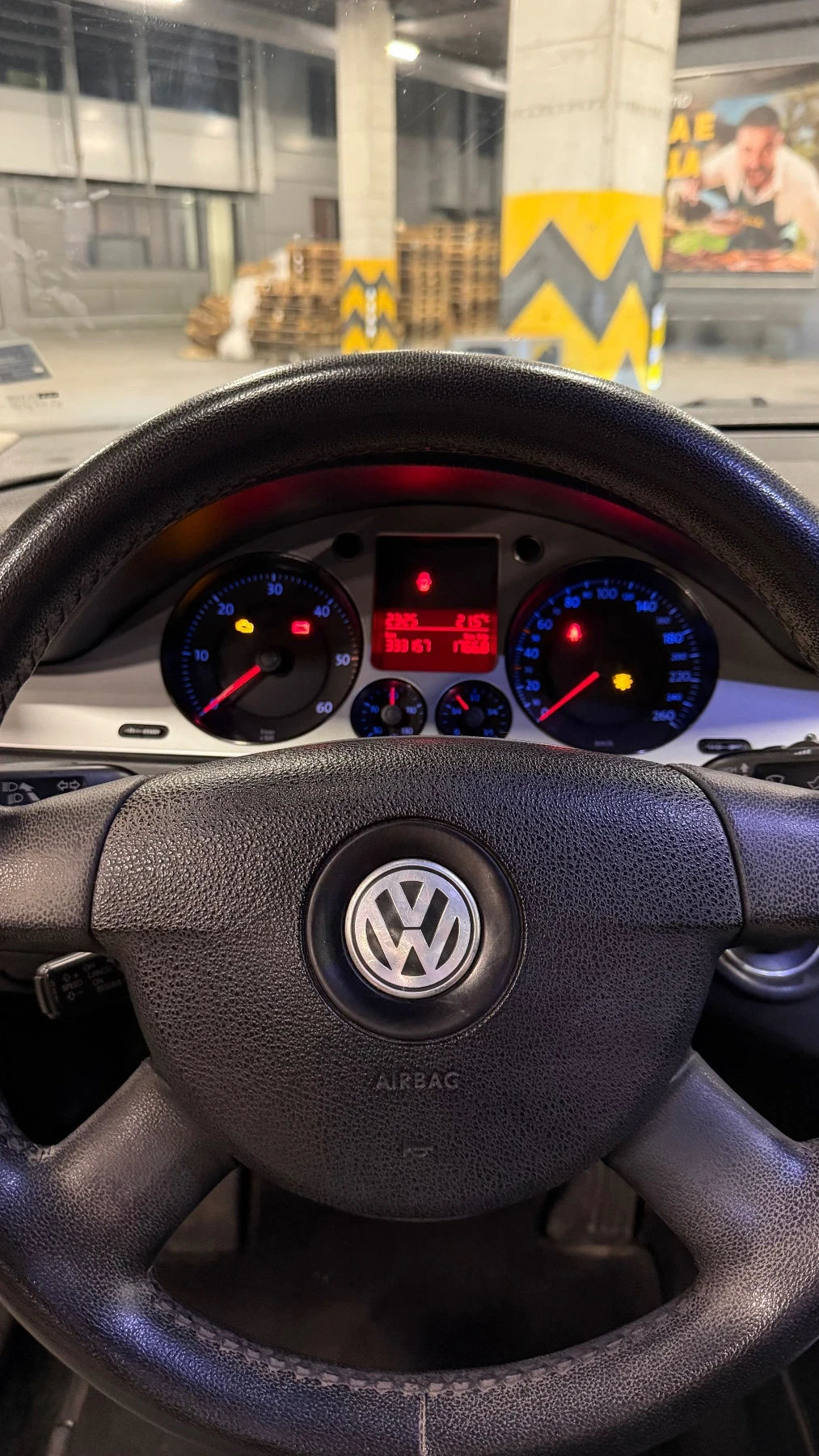 VW Passat 2.0 TDI 4Motion, снимка 8 - Автомобили и джипове - 55343148