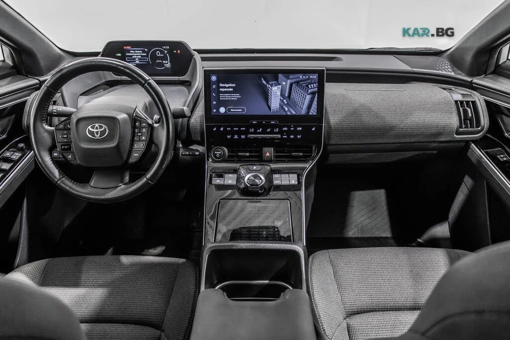 Toyota bZ4X LE* ПОДГРЕВ* КАМЕРА* NAVI* LED* , снимка 17 - Автомобили и джипове - 55377245
