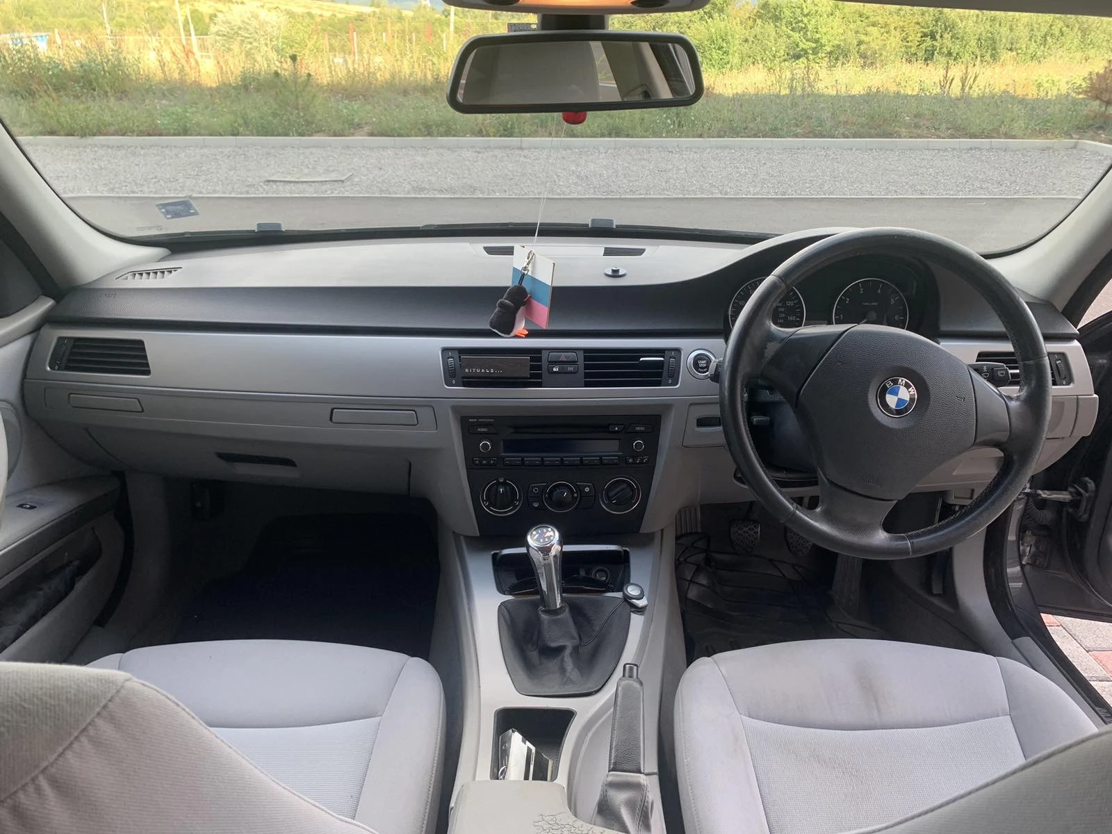 BMW 320, снимка 9 - Автомобили и джипове - 55530168