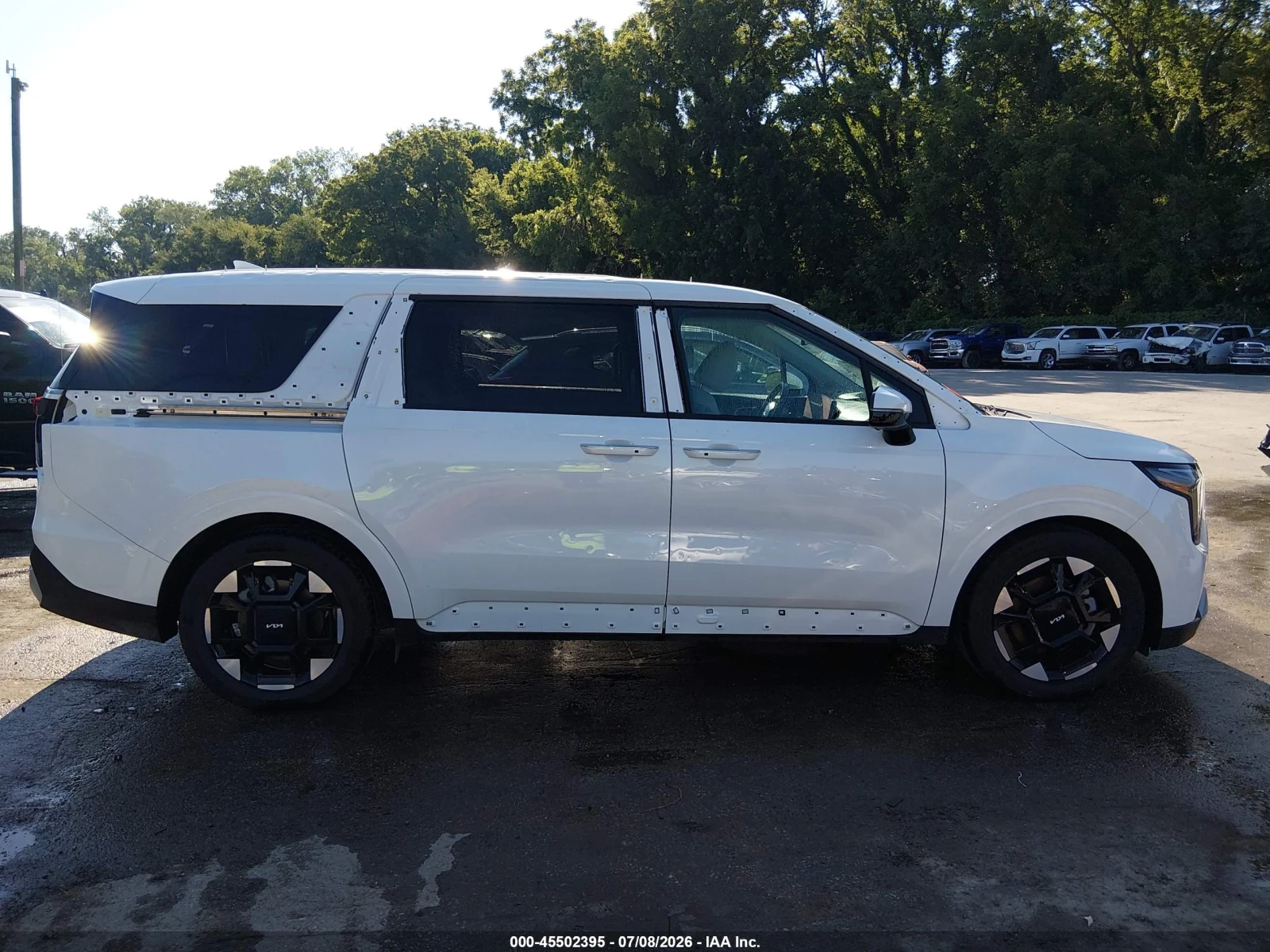 Kia Carnival | Mobile.bg � ����������� 4