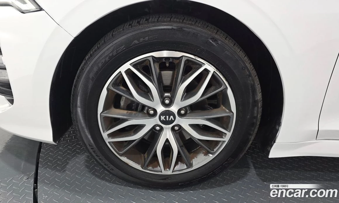Kia K5 2.0 Trendy, снимка 5 - Автомобили и джипове - 55941538