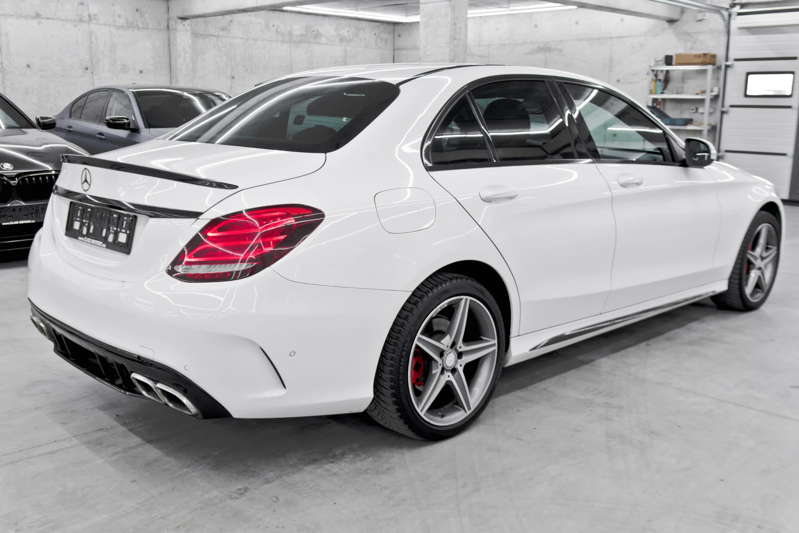 Mercedes-Benz C 180 AMG Line, снимка 6 - Автомобили и джипове - 56196586