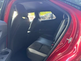 Toyota C-HR 2.0HEV/197HP/GR-SPORT/AWD/360/NAVI/CPLAY/ГАРАНЦИЯ/, снимка 14