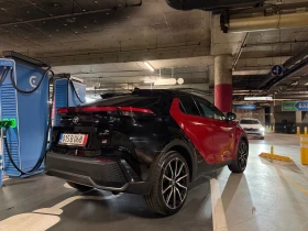 Toyota C-HR 2.0HEV/197HP/GR-SPORT/AWD/360/NAVI/CPLAY/ГАРАНЦИЯ/, снимка 4