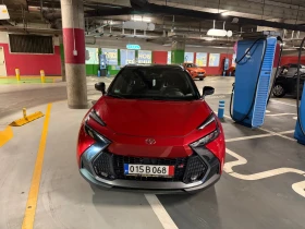 Toyota C-HR 2.0HEV/197HP/GR-SPORT/AWD/360/NAVI/CPLAY/ГАРАНЦИЯ/, снимка 2