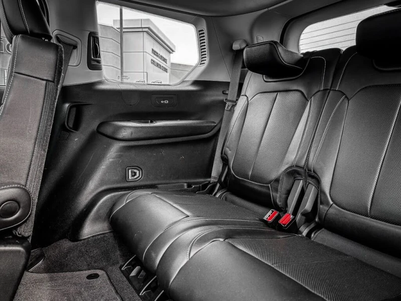 Jeep Grand cherokee L* Limited* 4WD* АвтоКредит* (ЦЕНА ДО БГ), снимка 17 - Автомобили и джипове - 53459780