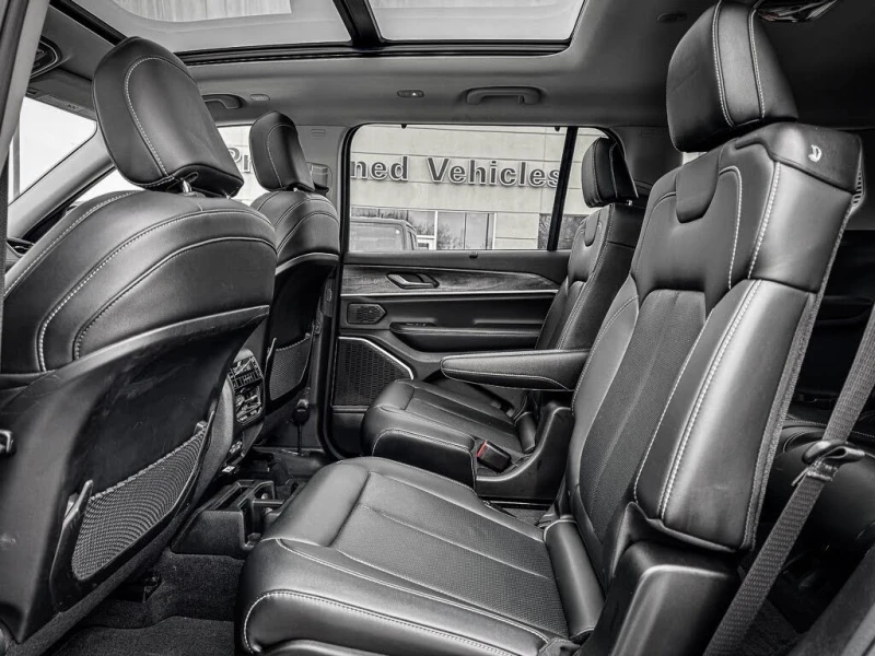 Jeep Grand cherokee L* Limited* 4WD* АвтоКредит* (ЦЕНА ДО БГ), снимка 16 - Автомобили и джипове - 53459780