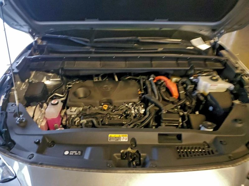 Toyota Highlander HYBRID LE* 2.4L 186HP* Клип на мотор* Фиксирана це, снимка 12 - Автомобили и джипове - 53228342