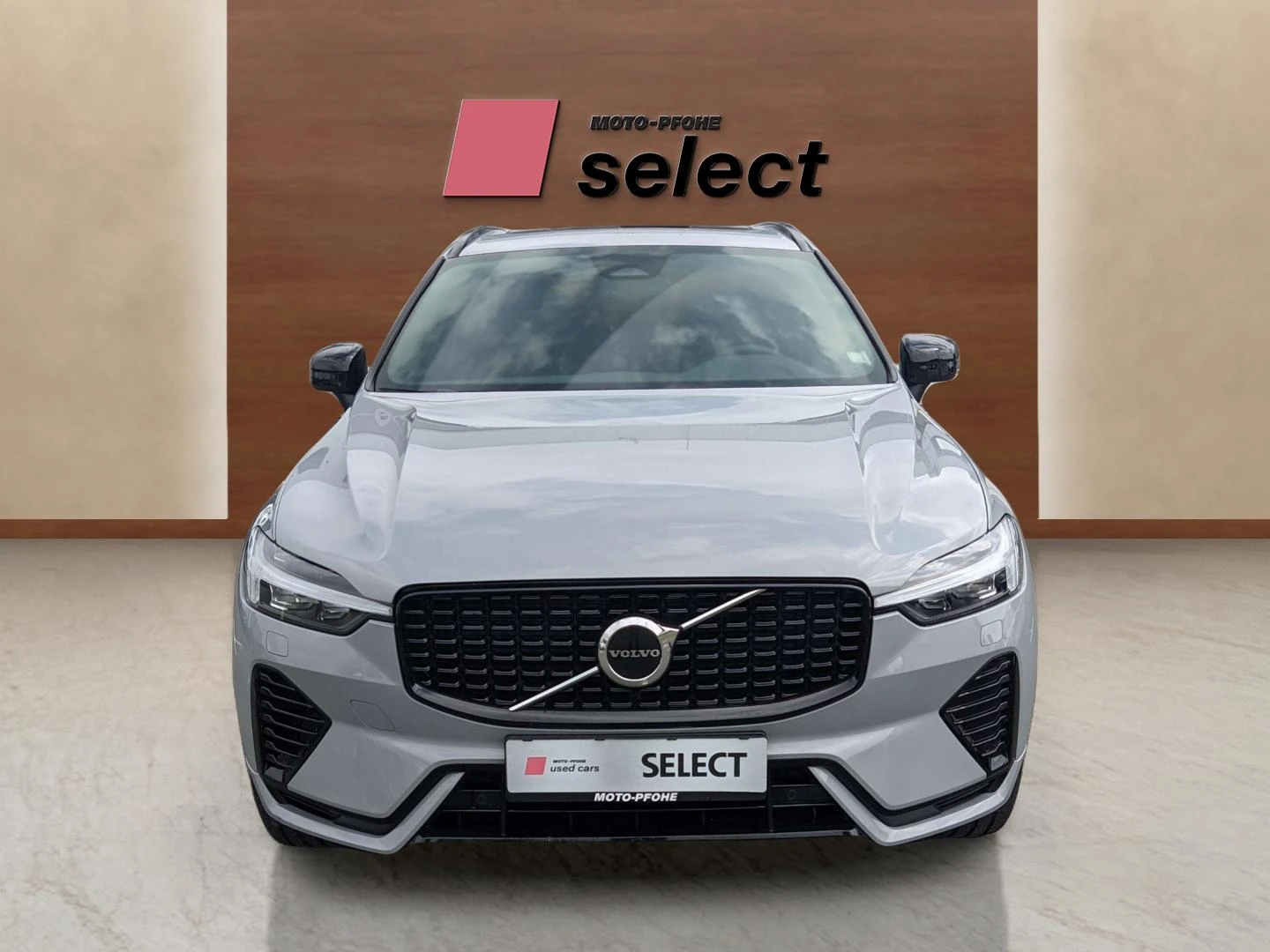 Volvo XC60 2.0 - изображение 6