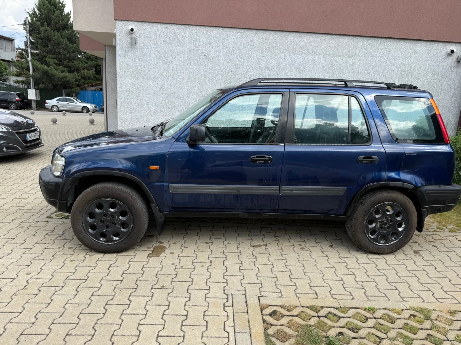 Honda Cr-v Автоматик Газ-Бензин - изображение 3