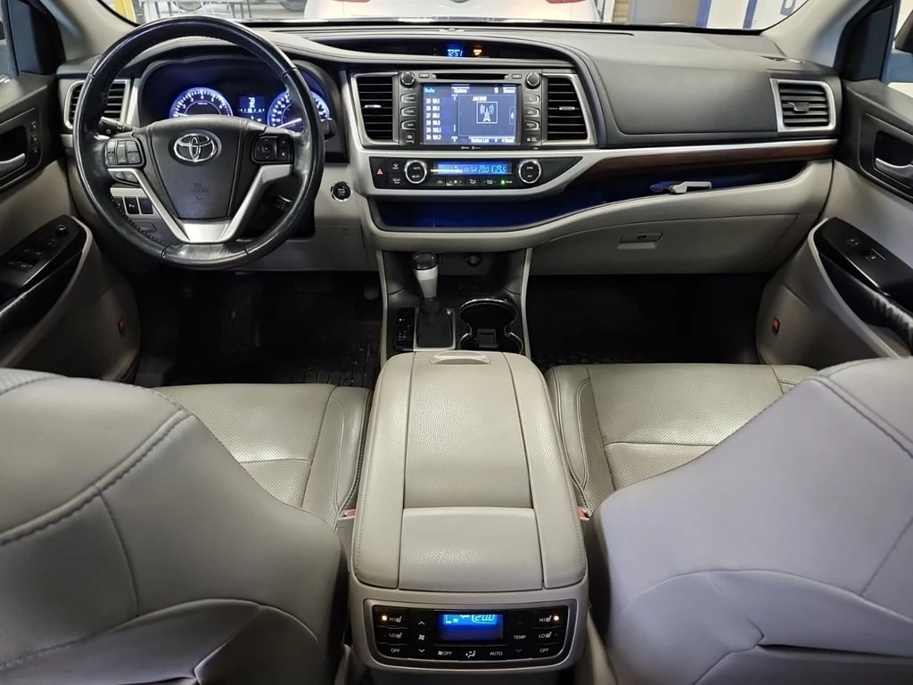 Toyota Highlander * LIMITED * CARFAX * БЕЗ ПЪРВОНАЧАЛНА ВНОСКА - изображение 10