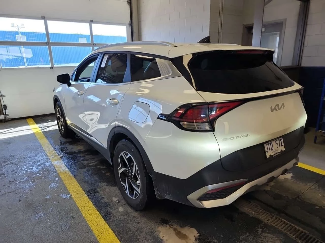 Kia Sportage * ГЛАВНО ПРЕДСТАВИТЕЛСТВО НА KIA* , снимка 4 - Автомобили и джипове - 54033253