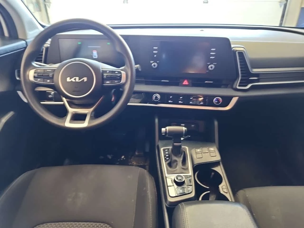 Kia Sportage * ГЛАВНО ПРЕДСТАВИТЕЛСТВО НА KIA* , снимка 10 - Автомобили и джипове - 54033253