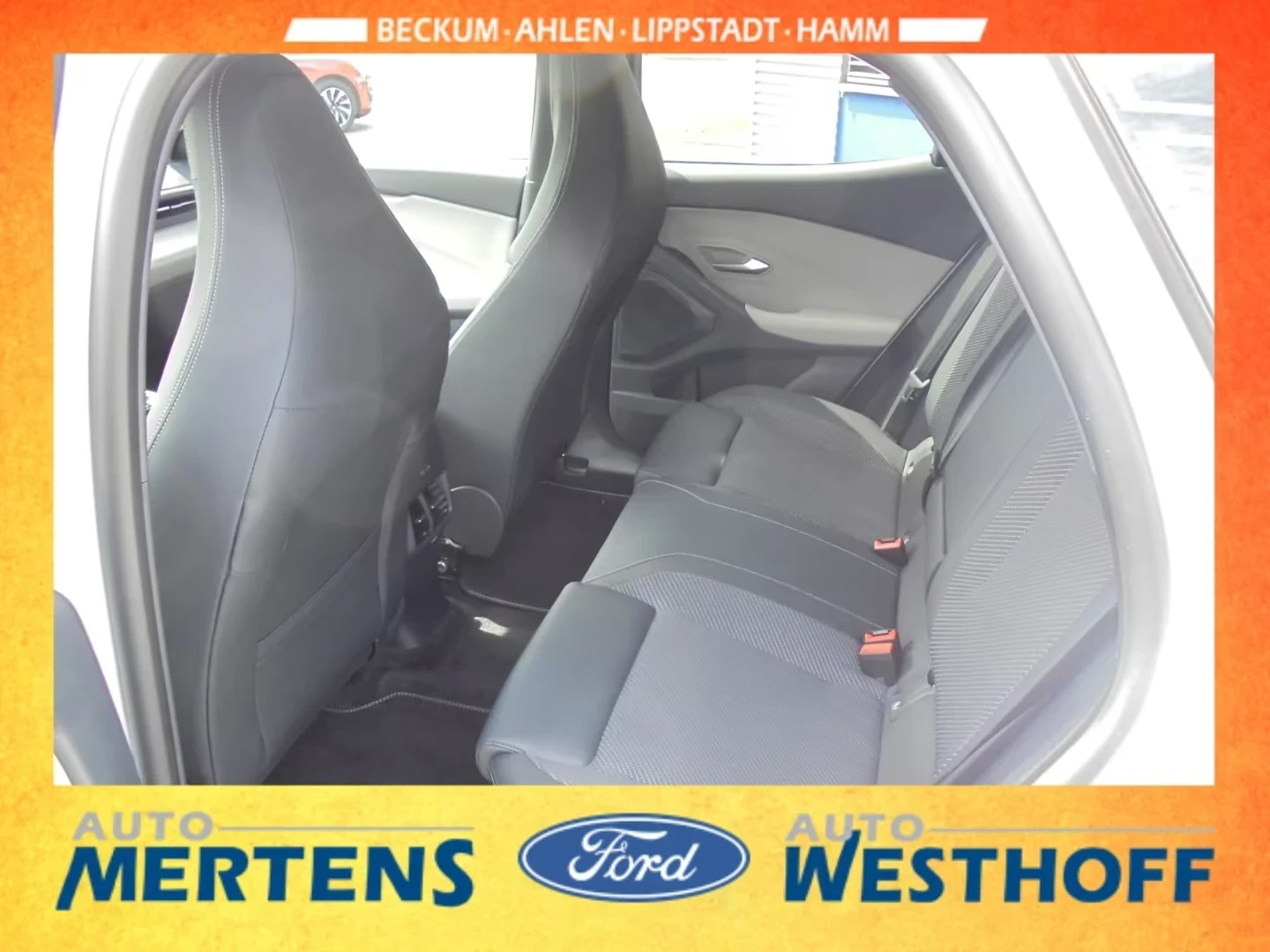 Ford Explorer 77kWh AWD 360* DISTR Massage B/O HUD Winter Pack, снимка 15 - Автомобили и джипове - 55195565