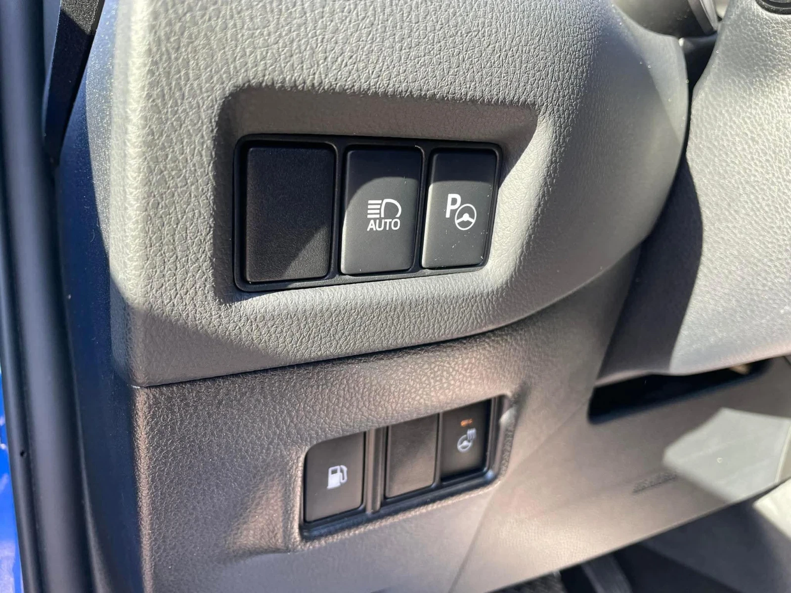 Toyota C-HR 1.8 Hybrid , снимка 10 - Автомобили и джипове - 54870643