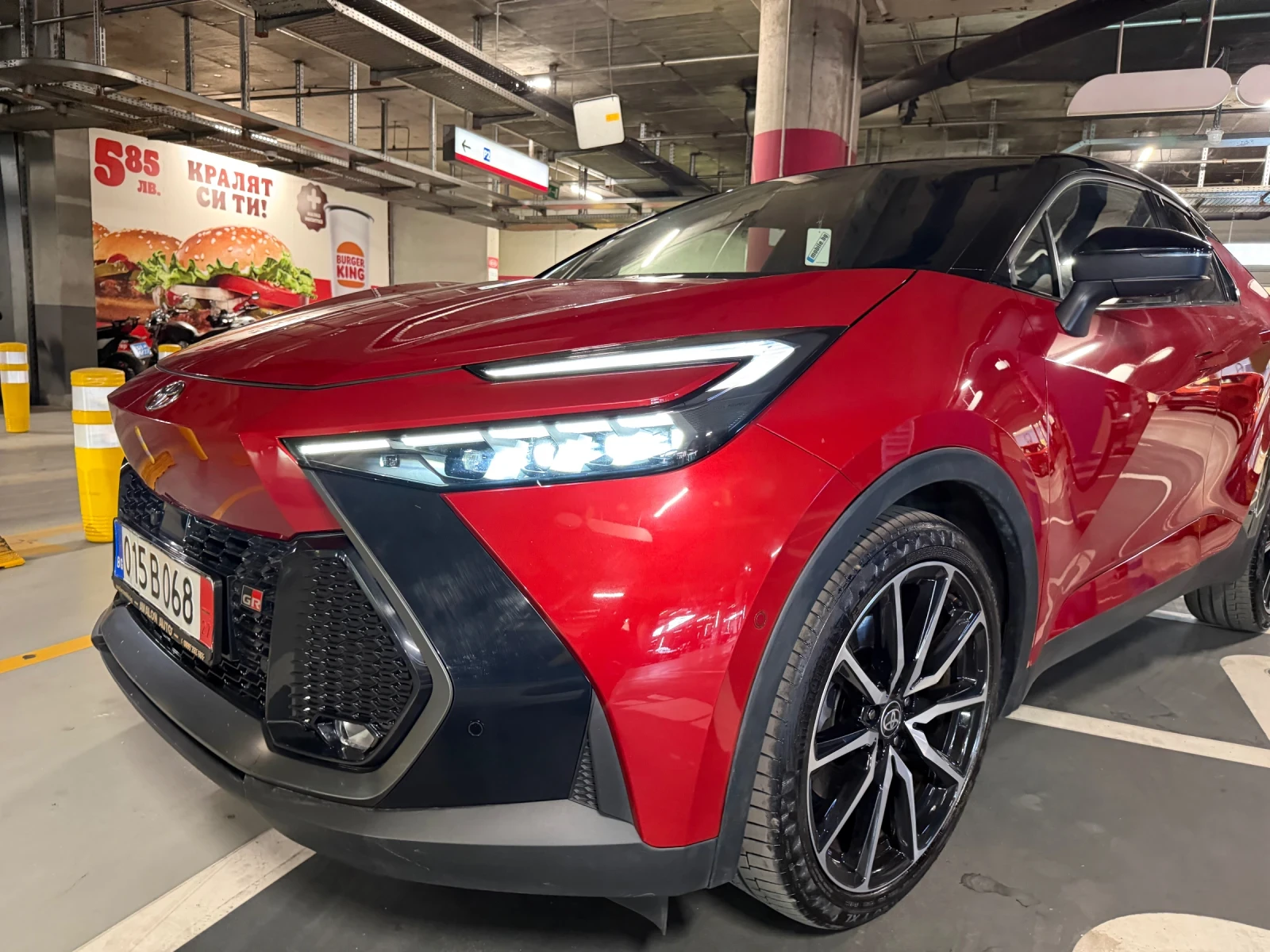Toyota C-HR 2.0HEV/197HP/GR-SPORT/AWD/360/NAVI/CPLAY/ГАРАНЦИЯ/, снимка 7 - Автомобили и джипове - 55451222