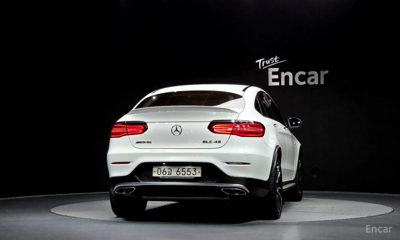 Mercedes-Benz GLC 43 AMG COUPE* BURMESTER* ХЕДЪП* 360КАМЕРА* ДИСТРОНИК* , снимка 4 - Автомобили и джипове - 55486117