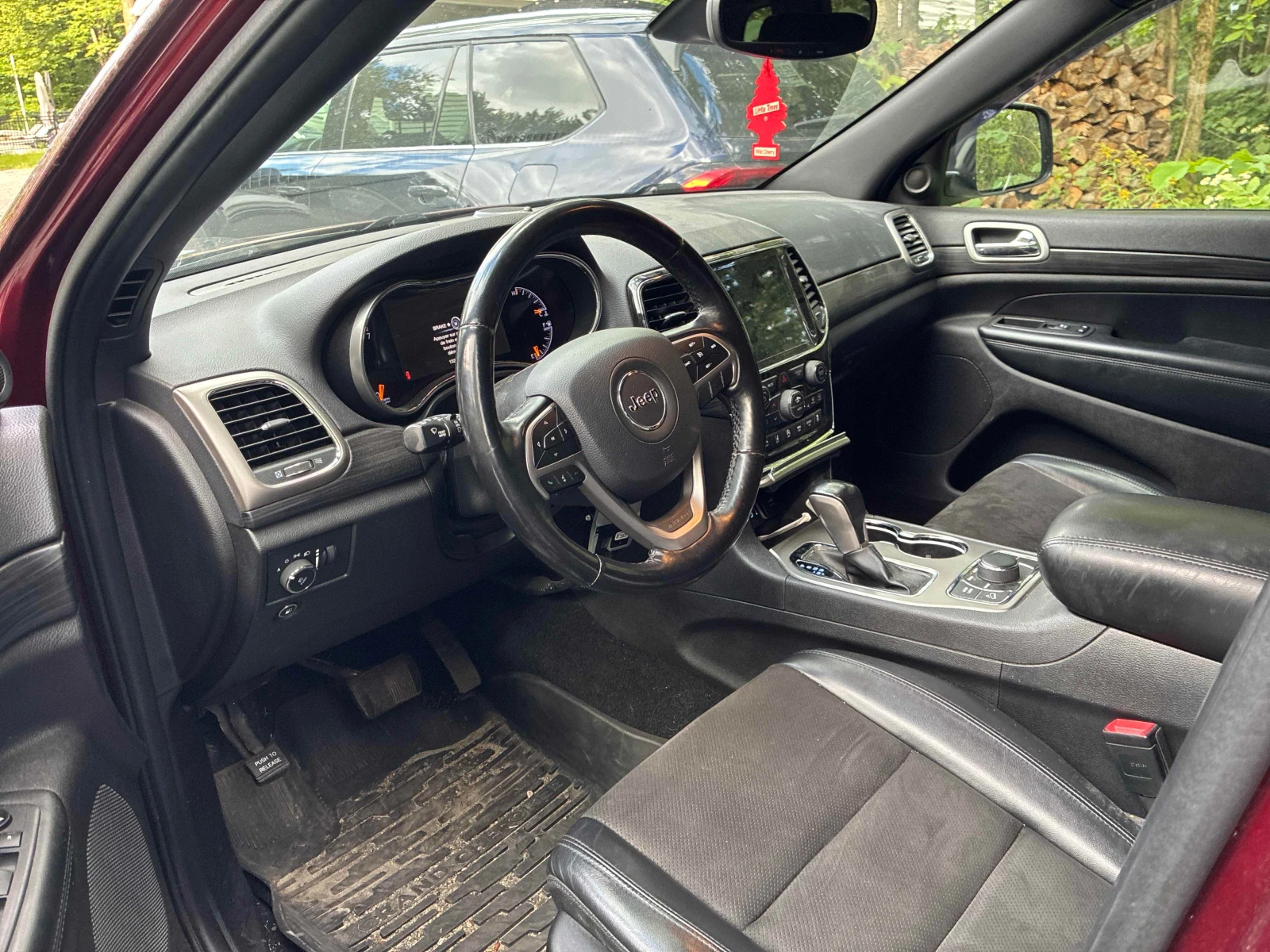 Jeep Grand cherokee Altitude* CARFAX* АВТОКРЕДИТ БЕЗ ПЪРВОНАЧАЛНА ВНОС, снимка 5 - Автомобили и джипове - 55872331