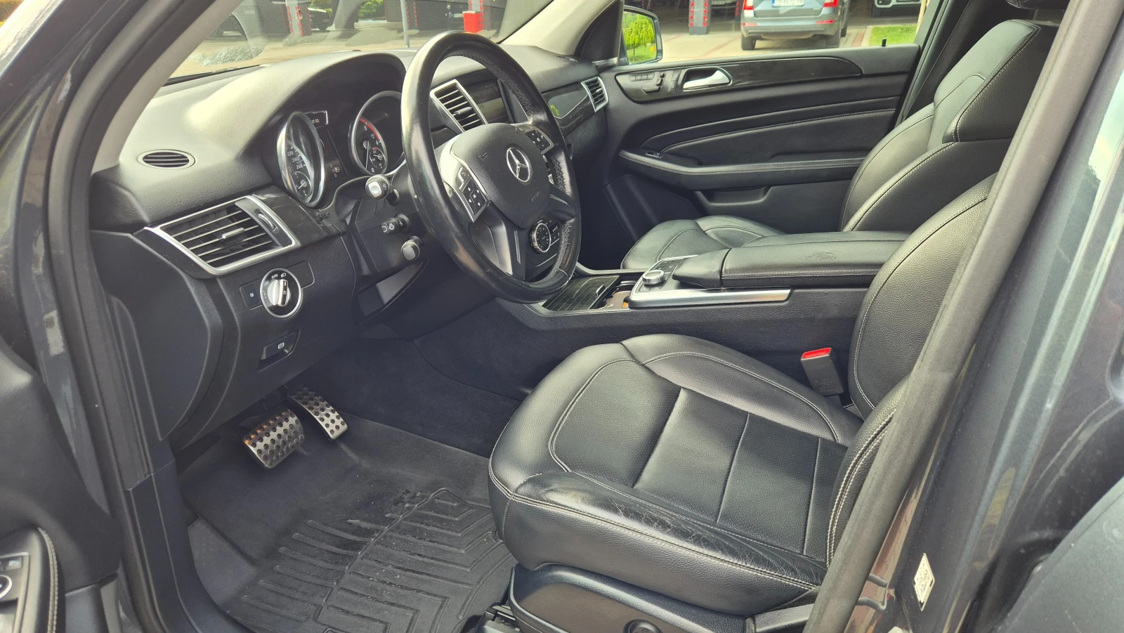Mercedes-Benz ML 350 350 bluetec, снимка 9 - Автомобили и джипове - 56273511