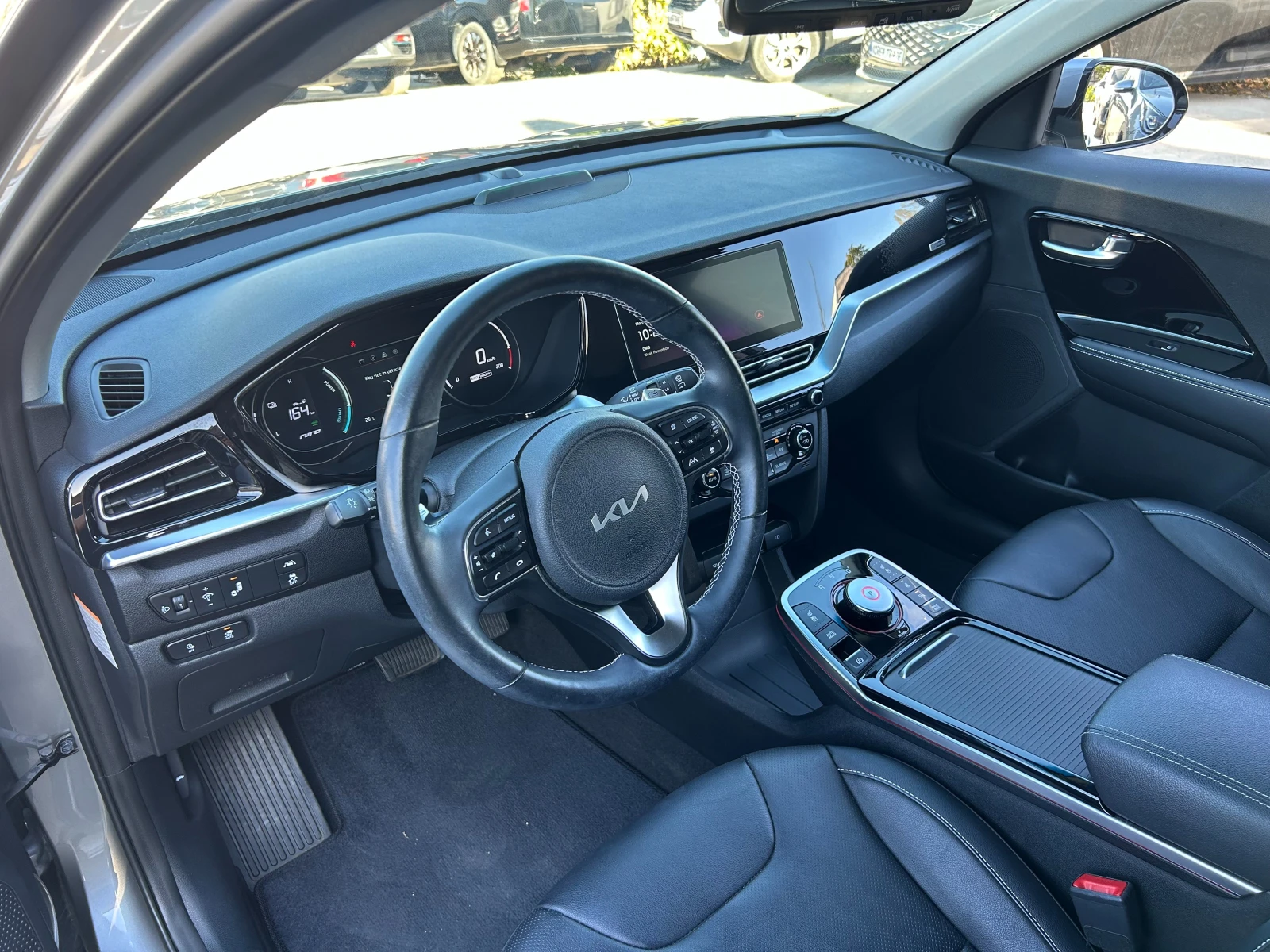 Kia Niro 64 kW, снимка 10 - Автомобили и джипове - 56368992