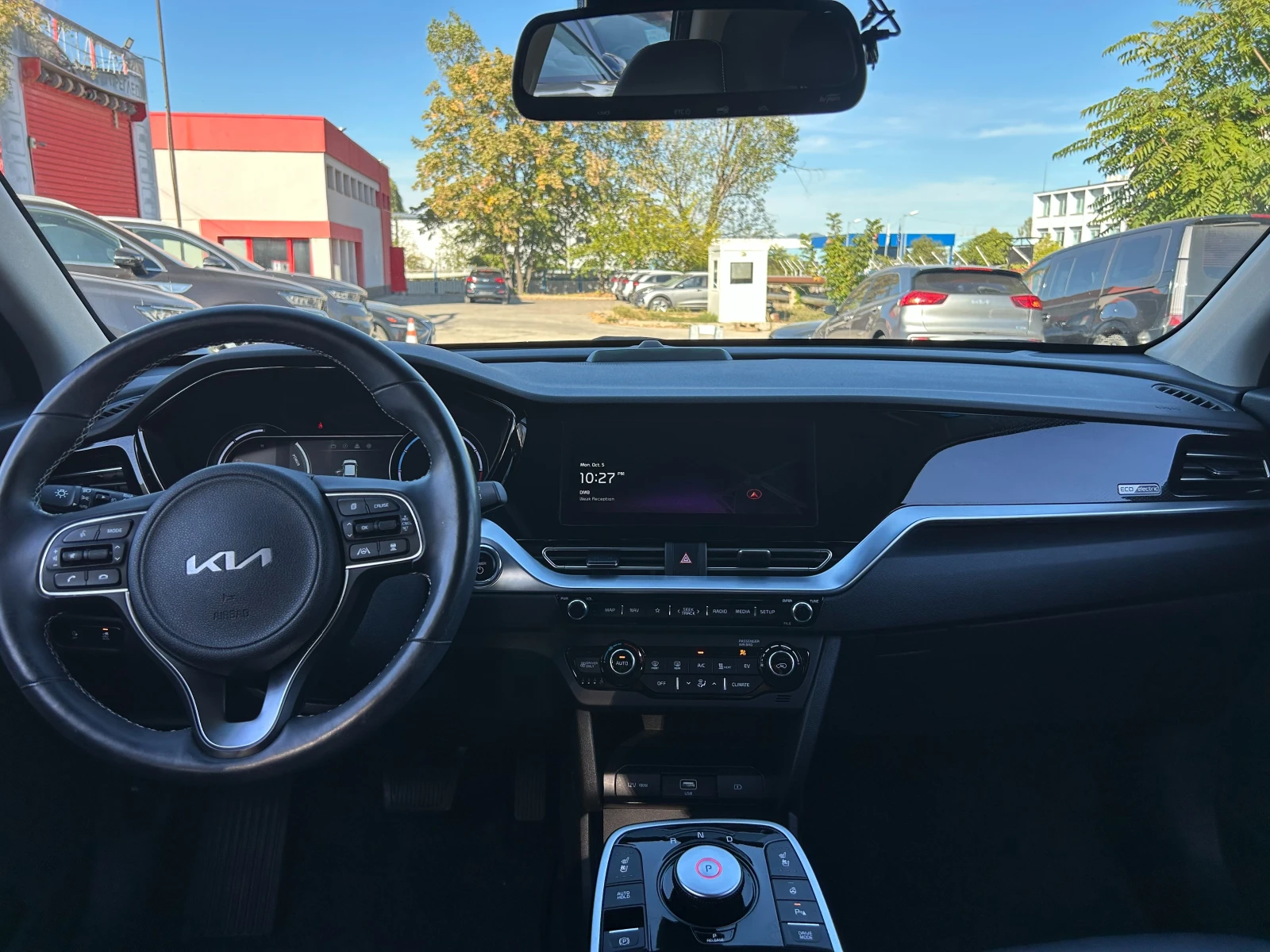 Kia Niro 64 kW, снимка 11 - Автомобили и джипове - 56368992