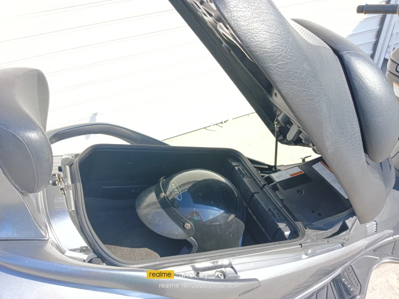 Suzuki Burgman 400i, снимка 2 - Мотоциклети и мототехника - 52898535