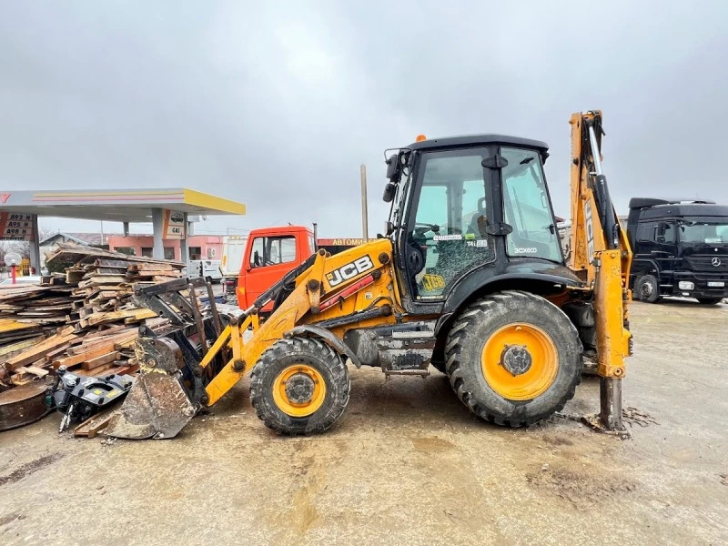 Багер JCB 3CX, снимка 2 - Индустриална техника - 47531013