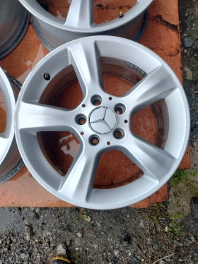 ������ �� Seat | Mobile.bg � ����� ������ 16