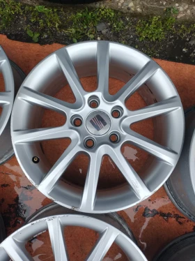 ������ �� Seat | Mobile.bg � ����� ������ 7