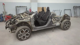 Renault Arkana   На части, снимка 1
