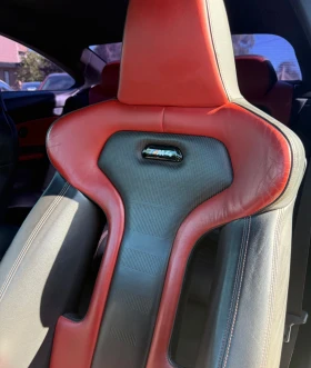 BMW M4 Heritage Edition interior, снимка 11