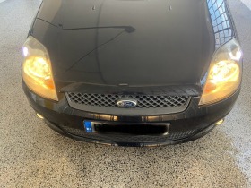 Ford Fiesta, снимка 3 - Автомобили и джипове - 43999527