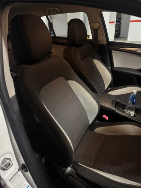 Toyota Avensis Business edition touring, снимка 10