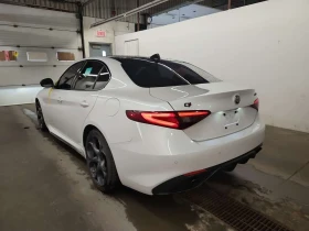 Alfa Romeo Giulia * TI SPORT CARBON * CARFAX * ПАНО * 2 КЛЮЧ | Auto.bg — изображение 4