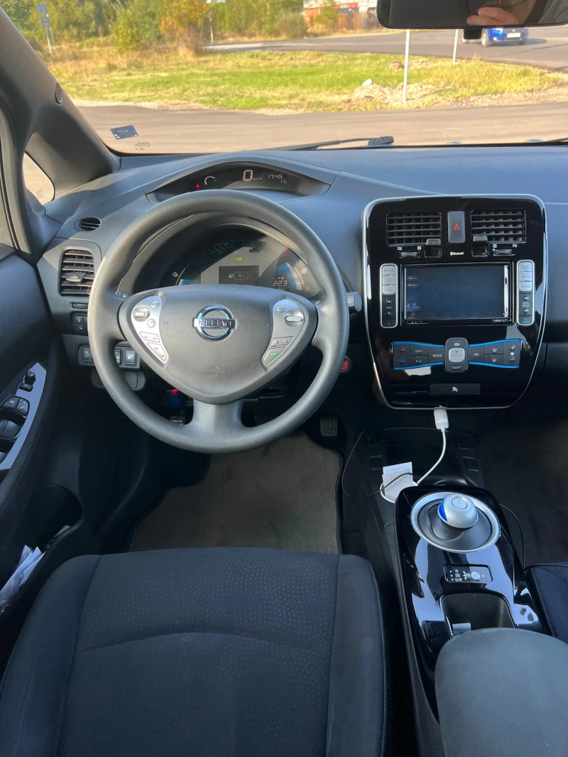 Nissan Leaf , снимка 7 - Автомобили и джипове - 46437125