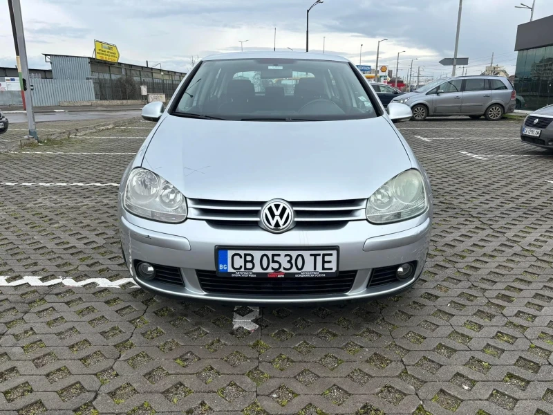 VW Golf 1.6, снимка 1 - Автомобили и джипове - 47356528