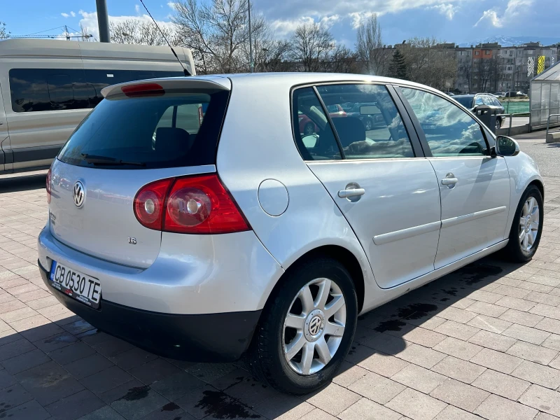 VW Golf 1.6, снимка 2 - Автомобили и джипове - 47356528