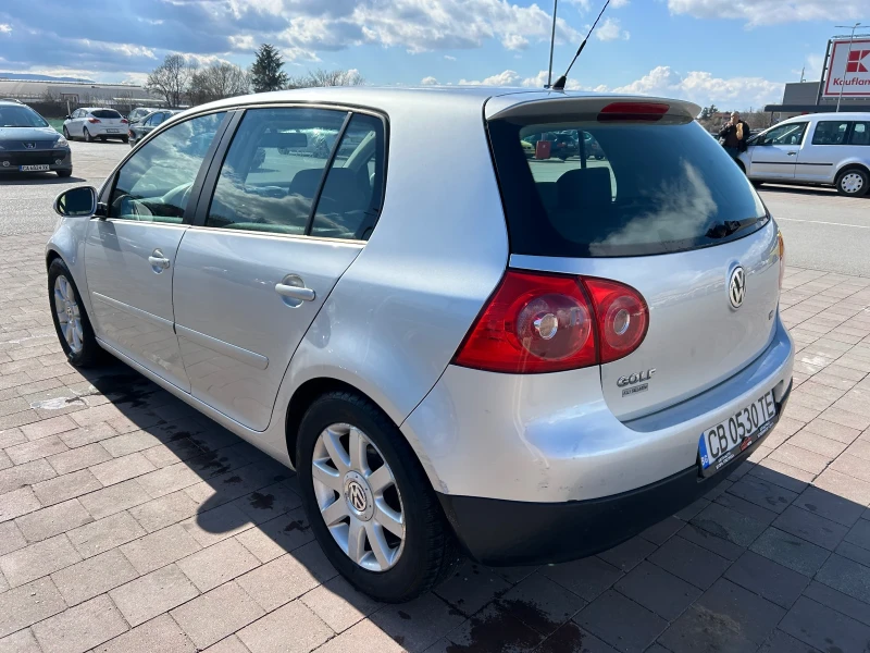 VW Golf 1.6, снимка 4 - Автомобили и джипове - 47356528