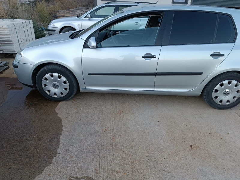 VW Golf 1.9 TDI, снимка 3 - Автомобили и джипове - 47763833