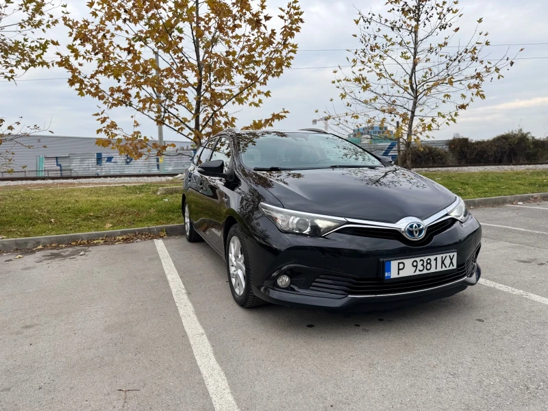 Toyota Auris, снимка 1 - Автомобили и джипове - 48219473