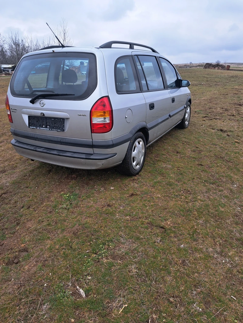 Opel Zafira, снимка 2 - Автомобили и джипове - 49325970