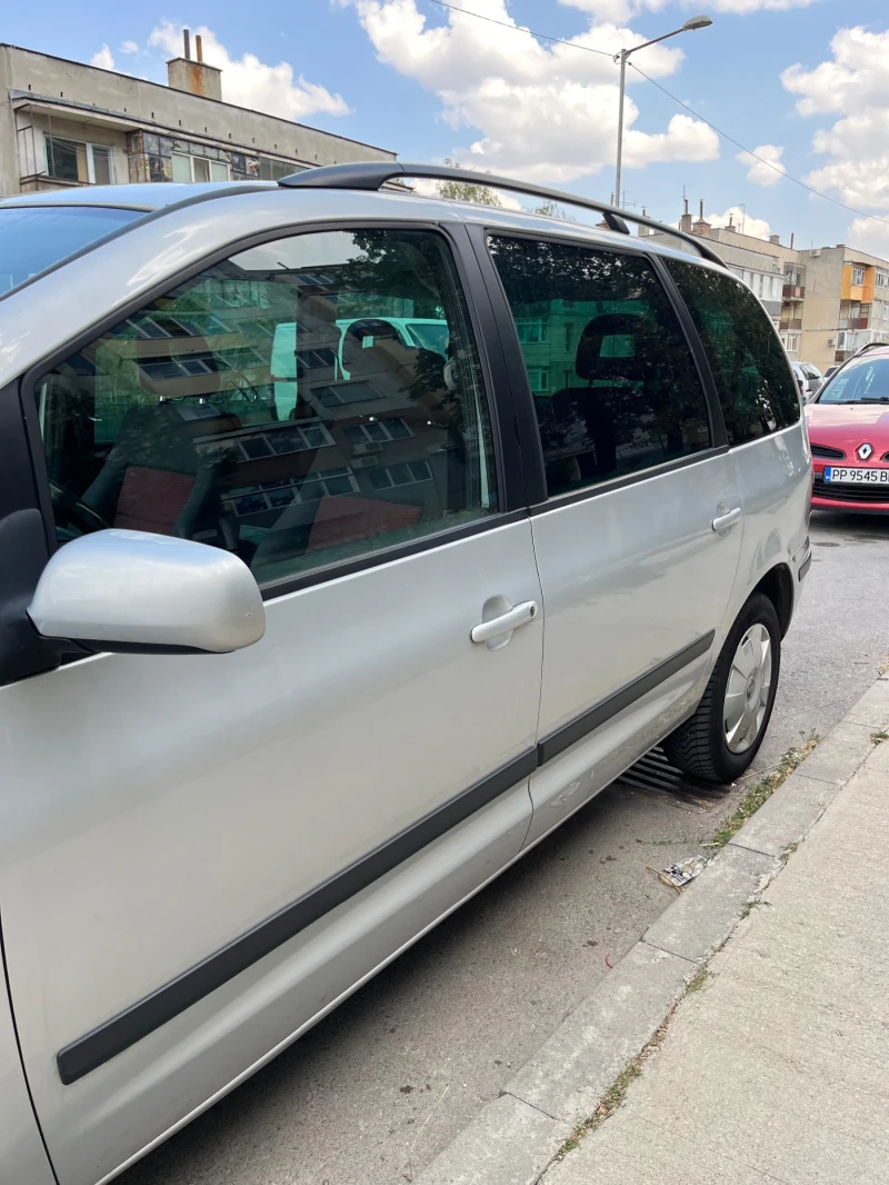 VW Sharan Ван, снимка 10 - Автомобили и джипове - 49390075