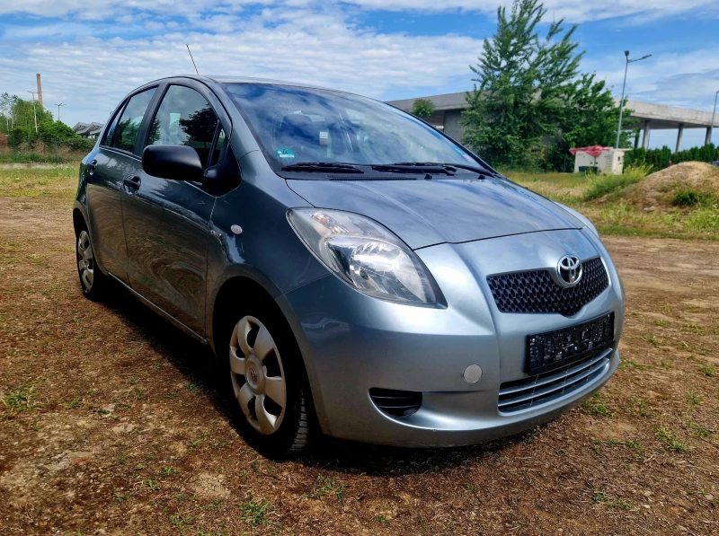 Toyota Yaris 1.4 D4D, снимка 2 - Автомобили и джипове - 50372761