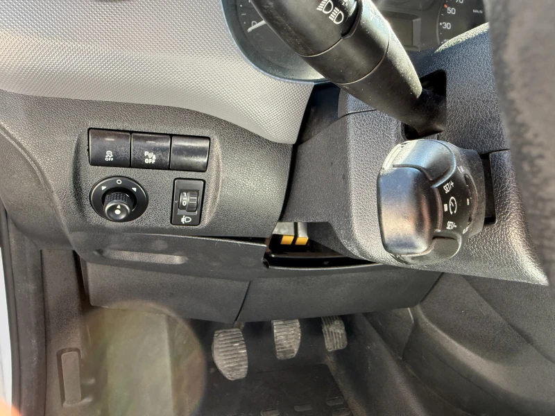 Citroen Berlingo 1.6HDI Maxi Клима Euro 6b, снимка 13 - Автомобили и джипове - 51769958