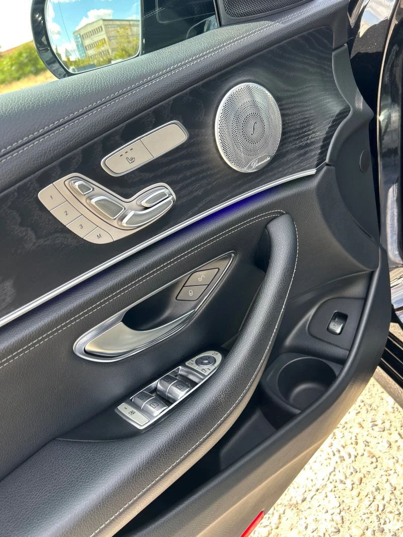 Mercedes-Benz E 220 CDI AMG-LINE Facelift FULL 2021г * DIGITAL* BURMES, снимка 16 - Автомобили и джипове - 51900676