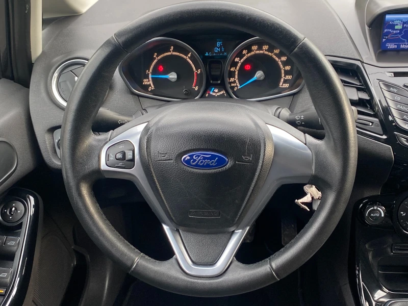 Ford Fiesta 1.5D-2014g-EURO5B-NAVI-LED-75k.s-TITANIUM-FACELIFT, снимка 12 - Автомобили и джипове - 52425880