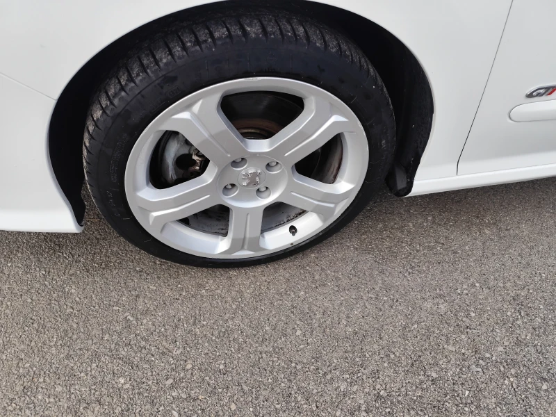 Peugeot 308 1.6GTi* EURO5B* 83000km!, снимка 15 - Автомобили и джипове - 53260040