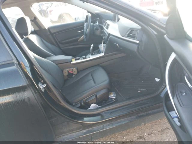 BMW 320 Xdrive, снимка 5 - Автомобили и джипове - 52806775