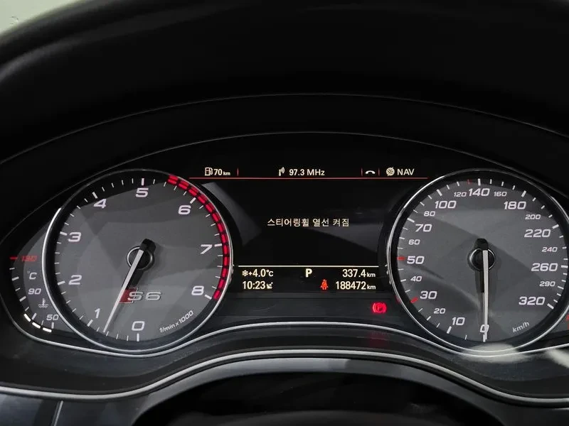 Audi S6 4.0 TFSI Quattro, снимка 8 - Автомобили и джипове - 54201142