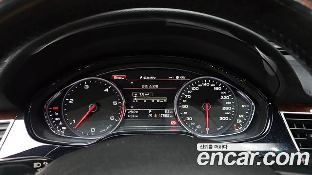 Audi A8 | TOP SERVICE, снимка 8 - Автомобили и джипове - 56063044